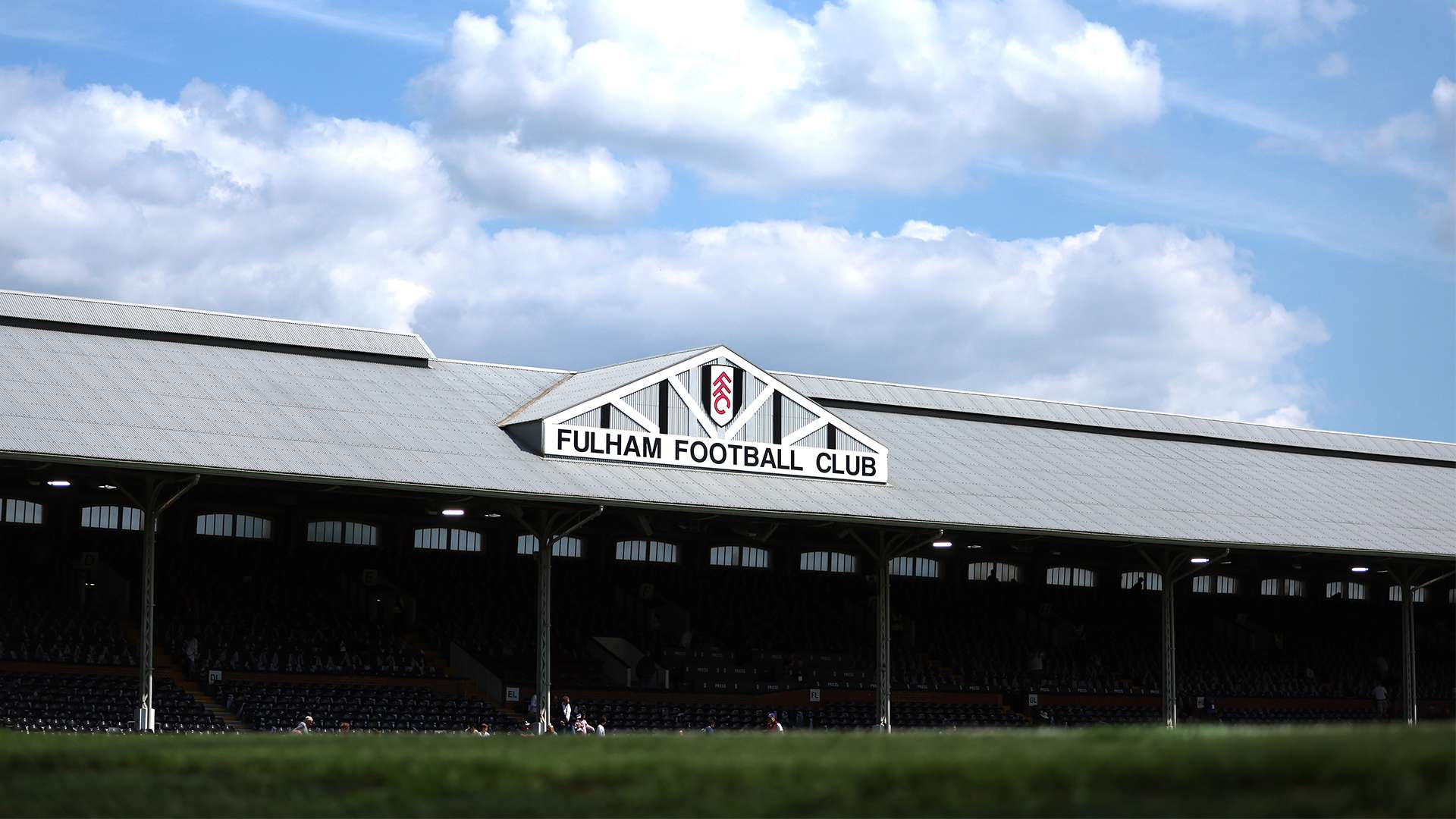 赛局势不断 赛局势不断